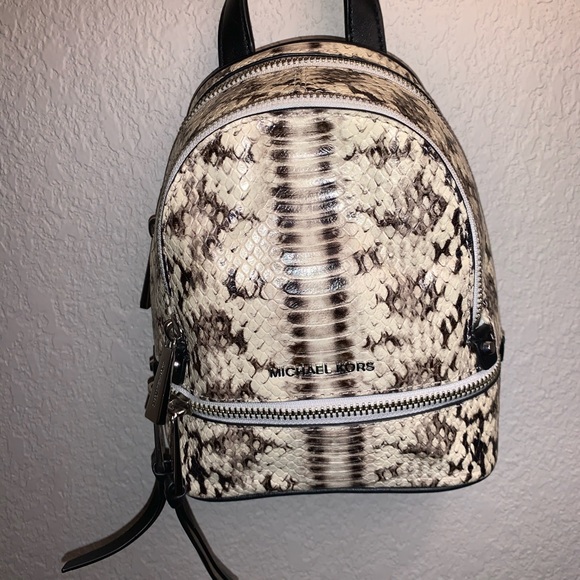 Michael Kors Handbags - Michael Kors Convertible Backpack